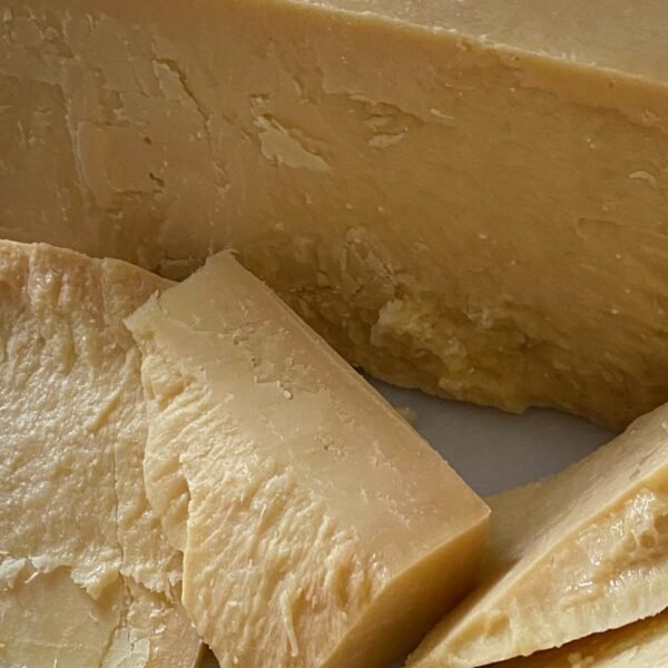 Queijo Capim da Mantiqueira - Paiolzinho