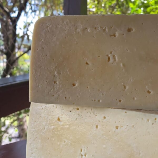 Queijo Parmesão - Serra Nova